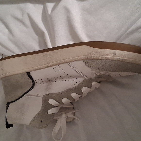 Steve Madden White and Silver High-Top Women's Leather Sneakers 9 - Picture 8 of 9